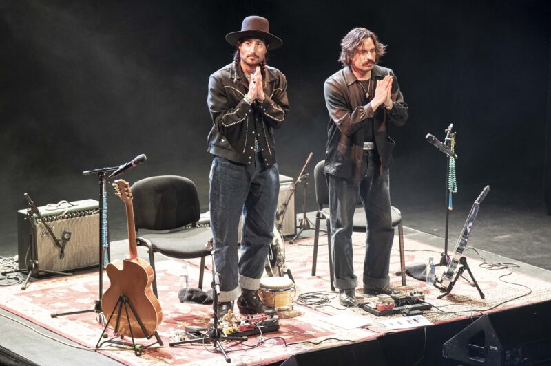 Hermanos Gutierrez live in concert
